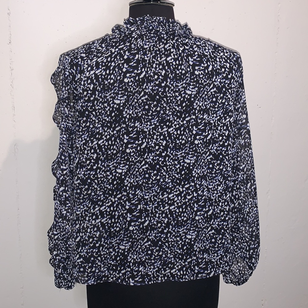 Express Blouse - Picture 4 of 5